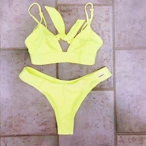 Blackbough Bikini Set- NEON yellow